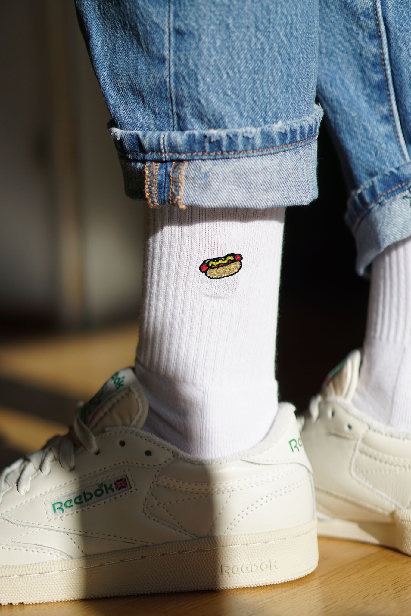 Hot Dog | Bestickte Bio Baumwoll Socken