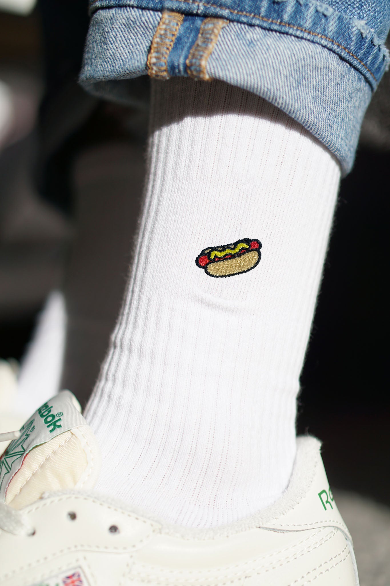 Hot Dog | Bestickte Bio Baumwoll Socken