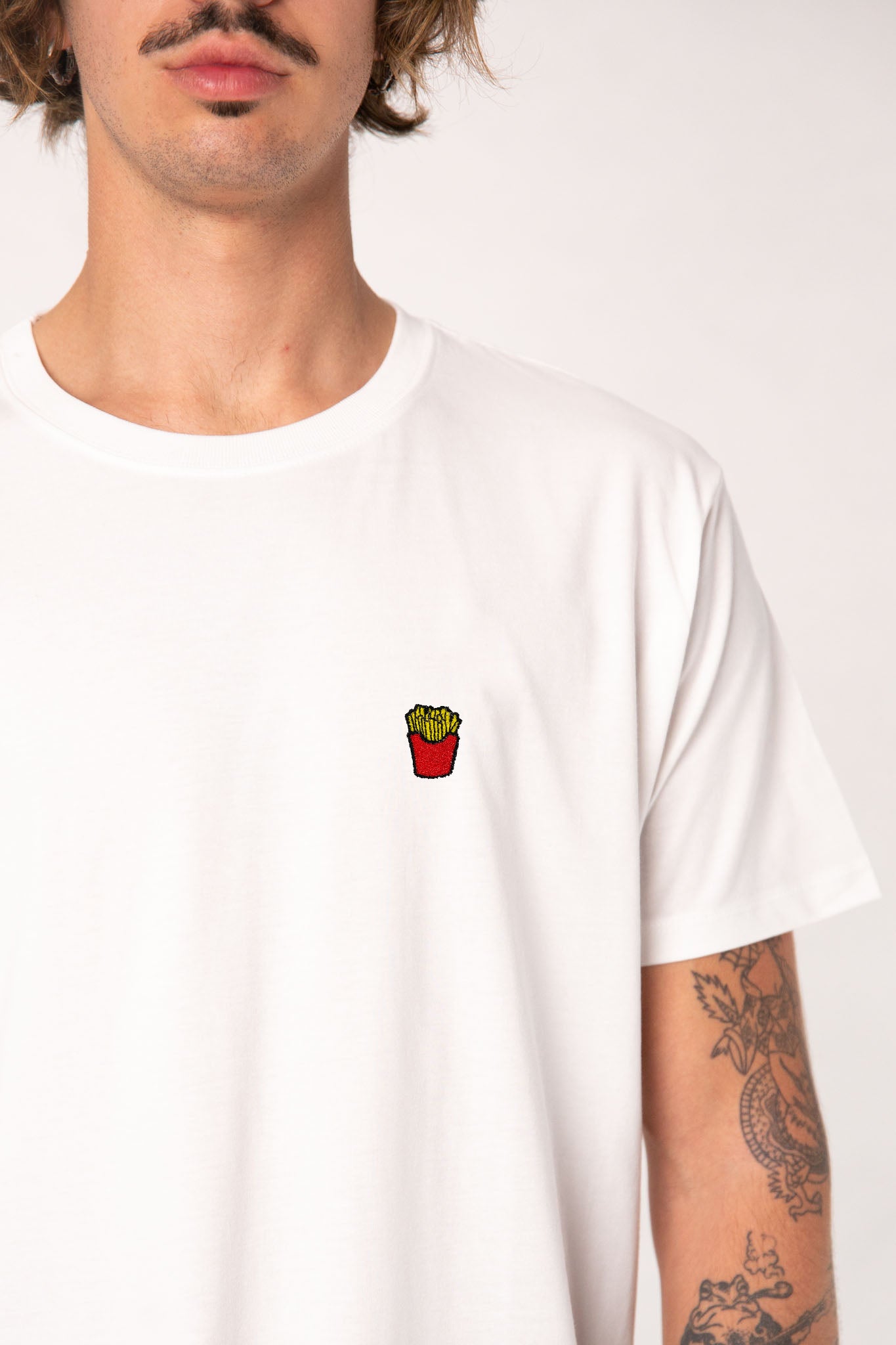 Pommes | Besticktes Männer Bio Baumwoll T-Shirt