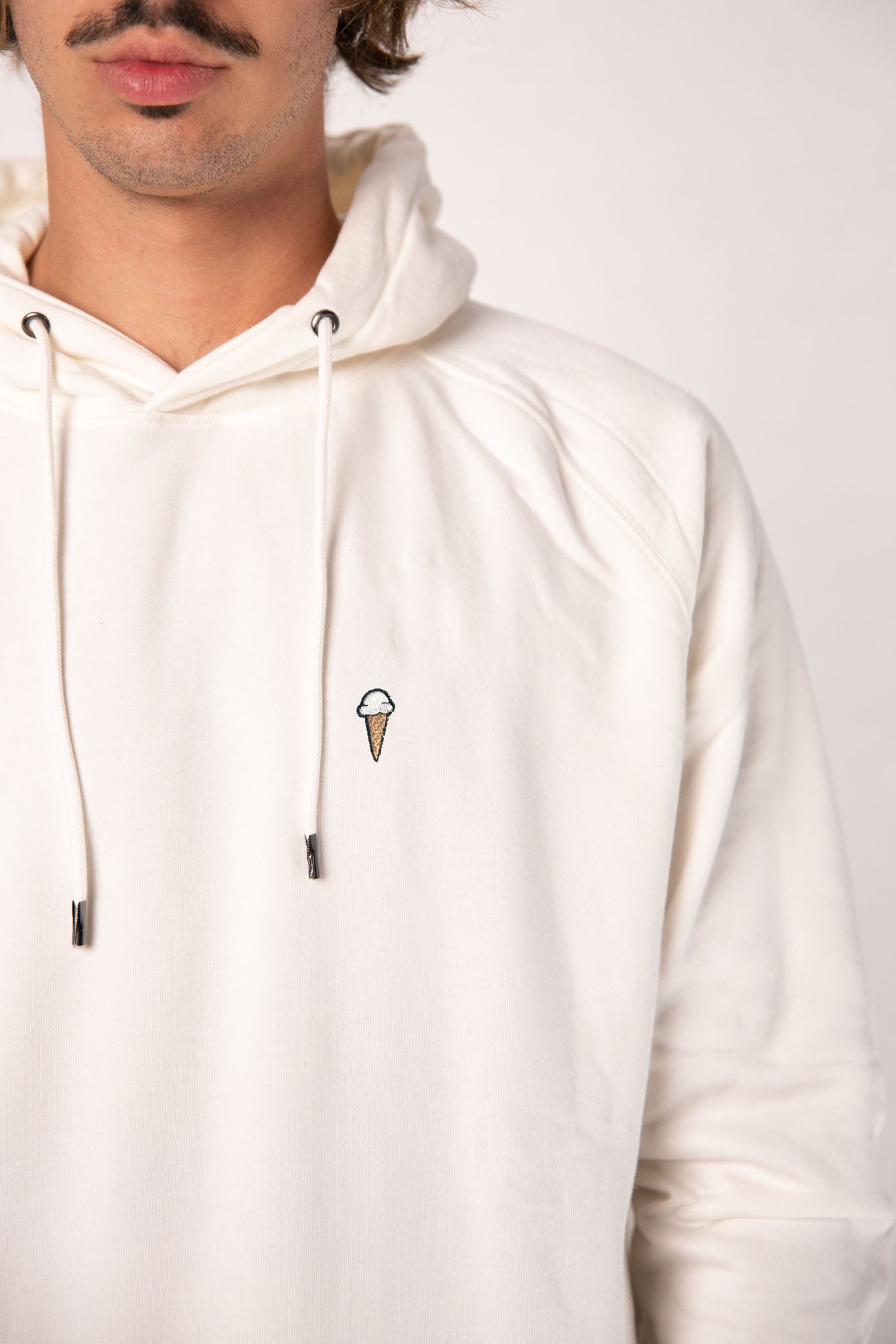 Eis| Bestickter Bio-Baumwoll Männer Hoodie