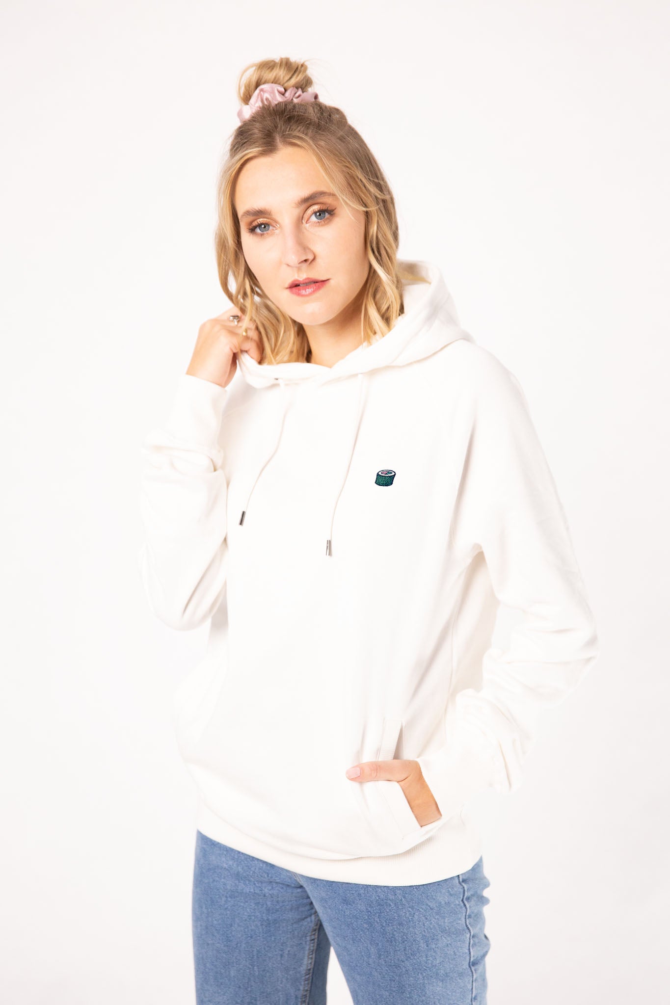 Sushi Maki | Bestickter Bio-Baumwoll Frauen Hoodie