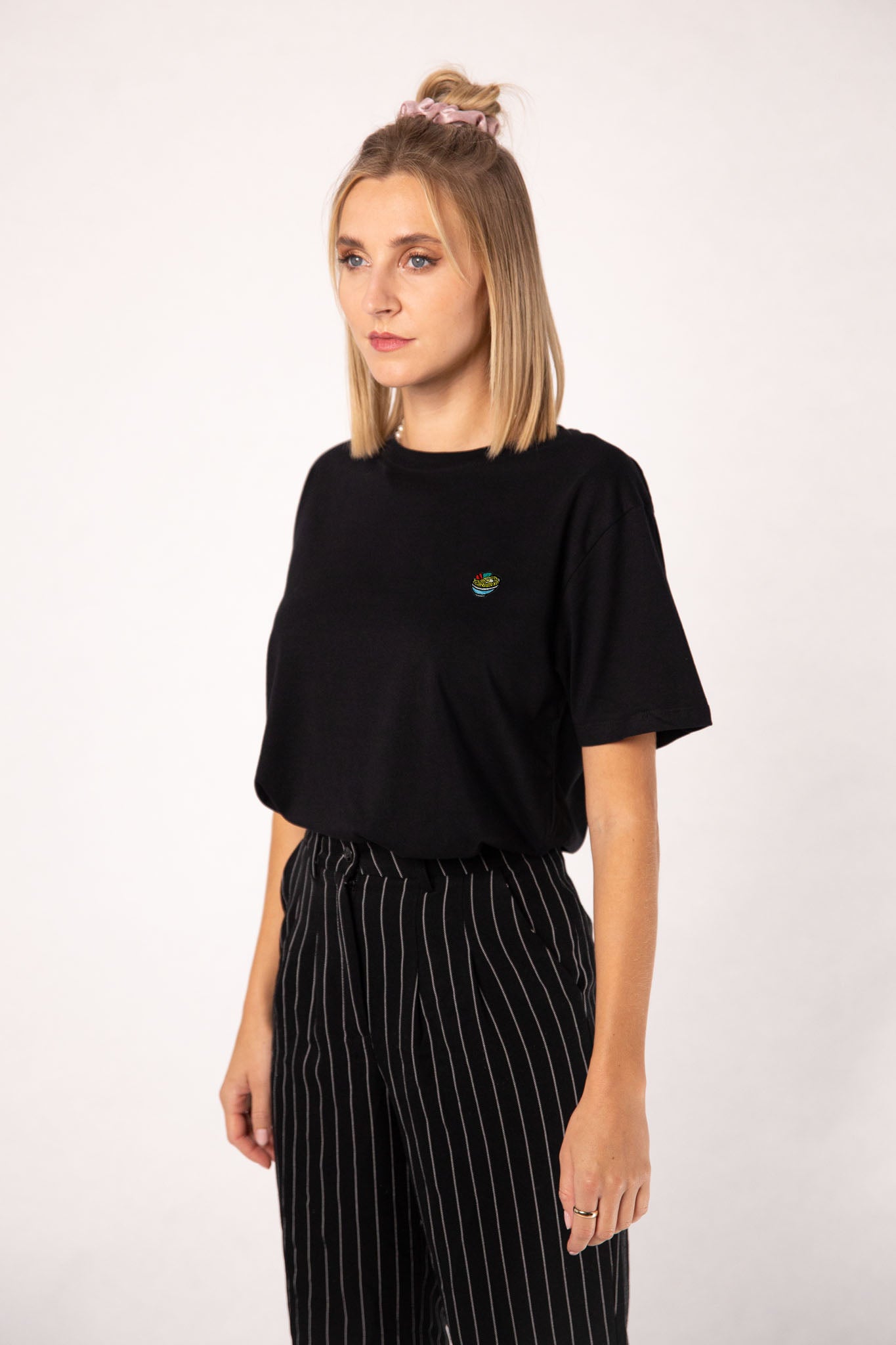 Ramen | Besticktes Frauen Oversized Bio Baumwoll T-Shirt