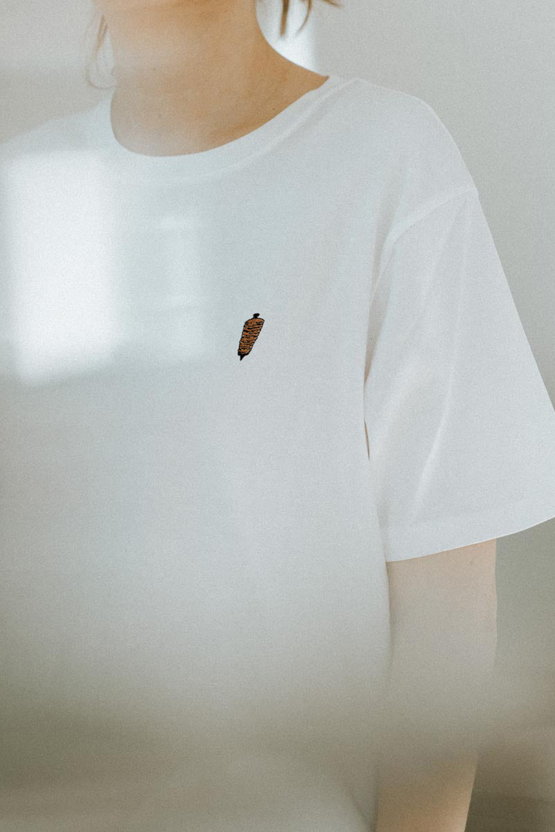 Dönerspieß | Besticktes Frauen Oversized Bio Baumwoll T-Shirt